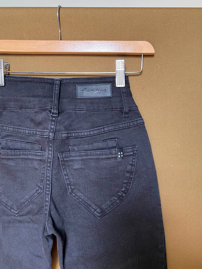 Taille Mi-Haute, noir délavé - taille 32/34